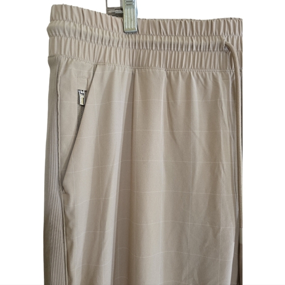 Athleta Brooklyn Textured Jogger Windowpane Silt Taupe 16 - Picture 3 of 9